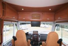 Camping-car intégral occasion, Mercedes, lits jumeaux, salon face à face, Pilote explorateur G733 FJ, à Roques près Toulouse