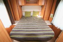 Camping-car intégral occasion lit central, poids lourd, 4 places, Fleurette Discover 73 LM, à Roques près de Toulouse (31)