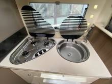 Camping-car profilé occasion, maxi-salon, Chausson Welcome 610, à Roques porche de Toulouse (31)