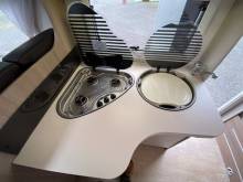 Vend Camping-car capucine occasion, 7 places, 7 couchages, lits superposés, Challenger Genesis C 256, à Roques pirsche de Toulouse (31)