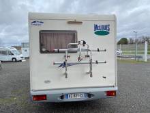 Un camping-car profilé de moins de 7 m, lit à la française, le Mc Louis Glen 363, à Roques proche de Toulouse