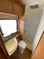 Vend Un camping-car profilé de moins de 7 m, lit à la française, le Mc Louis Glen 363, à Roques proche de Toulouse