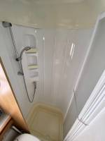 Un camping-car profilé de moins de 7 m, lit à la française, le Mc Louis Glen 363, à Roques proche de Toulouse