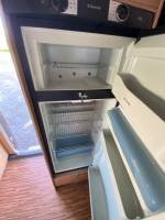 Vend Camping-car profilé d’occasion allemand, lit à la française, lit de pavillon, moins de 7 mètres, Bürstner Quadro IT 664, à Roques, proche de Toulouse 31