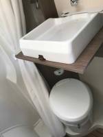 Fourgon d'occasion, 2 places, 3 couchages, moins de 6 m, Ranger 540, chez Vacances et Loisirs à Roques, proche de Toulouse (31)