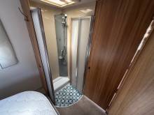 Vente Camping-car profilé occasion, lit central, lit de pavillon, 4 places cartes grise; Chausson Flash 49 EB, à Roques proche de Toulouse (31)