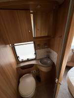 Vente Camping-car profilé occasion, lit central, lit de pavillon, 4 places cartes grise; Chausson Flash 49 EB, à Roques proche de Toulouse (31)