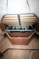 Camping-car profilé d'occasion, lit central, lit de pavillon, LMC Cruiser T692 G Confort, à Roques, proche de Toulouse (31)