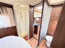 Camping-car profilé occasion, lit central, 3 couchages, Laika Ecovip 412, à Roques proche de Toulouse (31)