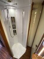 Achat Camping-car intégral occasion, lit de milieu, Mc Louis Nevis 880 G édition luxe, à Roques proche de Toulouse, Midi-Pyrénées