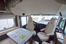 Camping-car intégral occasion 4 places Mc Louis Nevis 876 G à Roques, près Toulouse (31)