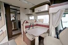 Vente Achat Camping-car profilé occasion, 5 couchages, lit de milieu, Mc Louis Yearling 77G, à Toulouse (31)