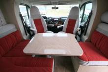Un camping-car profilé d’occasion, lit central, 3 couchages, Bürstner Nexxo T740, à Roques, proche de Toulouse (31).