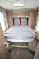 Un camping-car profilé d’occasion, lit central, 3 couchages, Bürstner Nexxo T740, à Roques, proche de Toulouse (31).