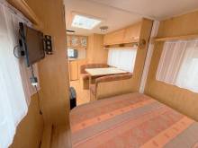 Achat Caravane Occasion, lit central, 4 places, Sterkeman Novastar 500 CP, à Roques proche de Toulouse (31)