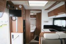 Vend camping-car occasion profilé familial,u lit à la française, lit de pavillon, 5 places, Boîte automatique, Pilote P716 P,  chez Vacances et Loisirs à Roque proche de Toulouse (31)