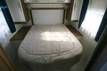 Achat Camping-car profilé occasion lit central, lit de pavillon, grande soute, Pilote P746 C essentiel, à Roques près Toulouse (31)