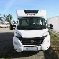 Vente Camping-car profilé occasion lit central, lit de pavillon, grande soute, Pilote P746 C essentiel, à Roques près Toulouse (31)