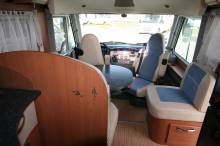 Vend Camping-car intégral occasion, lit de milieu, Pilote référence G 742, à roques, proche Toulouse (31)