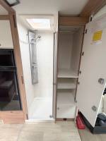 Vend Camping-car profilé occasion, Maxi-salon, salon en U, moins de 7 m, 4 places, Pilote P 696 U Evidence, à Roques proche de Toulouse (31)