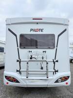 Camping-car profilé occasion, Maxi-salon, salon en U, moins de 7 m, 4 places, Pilote P 696 U Evidence, à Roques proche de Toulouse (31)