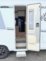 Vend Camping-car profilé occasion, Maxi-salon, salon en U, moins de 7 m, 4 places, Pilote P 696 U Evidence, à Roques proche de Toulouse (31)