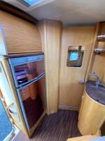 Camping-car profilé occasion, lit central, Pilote référence P 730, à Roques proche de Toulouse (31)