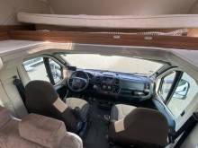 vend Camping-car capucine occasion 6 places, presque neuf, double dînette, Pilote C 700 essentiel, à Roques proche de Toulouse (31)