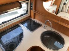 Camping-car profilé d’occasion, lit de milieu, 3 places, Fleurette Magister 73 LMS, à Roques proche de Toulouse 31