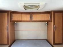 Achat Camping-car profilé d’occasion, lit de milieu, 3 places, Fleurette Magister 73 LMS, à Roques proche de Toulouse 31