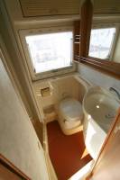 Vente Camping-car capucine occasion, 4 places, lits superposés, 7 couchages, double dînette, Mercedes, Rimor Superbrig 749, à Roques proche de Toulouse (31)