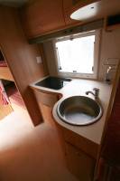 Vente Camping-car capucine occasion, 4 places, lits superposés, 7 couchages, double dînette, Mercedes, Rimor Superbrig 749, à Roques proche de Toulouse (31)