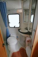 Vend Camping-car capucine occasion, 5 places carte grise, 6 couchages, Challenger Genesis 47, à Roques proche de Toulouse (31)