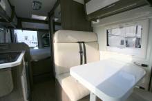 Fourgon d'occasion, 2 places, 3 couchages, moins de 6 m, Ranger 540, chez Vacances et Loisirs à Roques, proche de Toulouse (31)