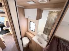 Achat Camping-car profilé occasion, lits jumeaux, lit de pavillon, 5 places carte grise et couchages, Roller team Kronos 284 TL, à Roques proche de Toulouse (31)