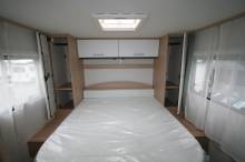 Achat Camping-car intégral occasion, lit de milieu, 4 places, presque neuf, Sunlight I 690L, à roques proche de Toulouse (31)