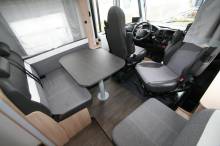 Vend Camping-car intégral occasion, lit de milieu, 4 places, presque neuf, Sunlight I 690L, à roques proche de Toulouse (31)