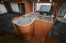 Vend Camping-car occasion profilé, lit à la française, salon face à face, moins de 7 m, Bürstner Privilège T630, à Roques proche de Toulouse 31