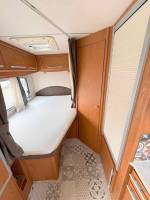 Vend Camping-car profilé occasion, lit à la française, moins de 7 m, 4 places, roues jumelées, Vilamobil Cautel L, chez Vacances et Loisirs à Roques proche de Toulouse (31)