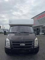 Vend Camping-car profilé occasion, lit à la française, moins de 7 m, 4 places, roues jumelées, Vilamobil Cautel L, chez Vacances et Loisirs à Roques proche de Toulouse (31)