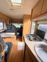 vend Camping-car profilé occasion, petit prix, lit à la française, moins de 7 m, 4 couchages, Adriatik 572 DS, à Roques, près Toulouse (31)