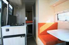 Fourgon aménagé, lit sur soute, 4x4, Clémenson aménagement  à Roques près Toulouse (31)