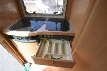 Achat Camping-car Intégral occasion Dethleffs Esprit Globetrotter i5830 B, pour 2,  près 6 m, petit prix, à Toulouse (31)